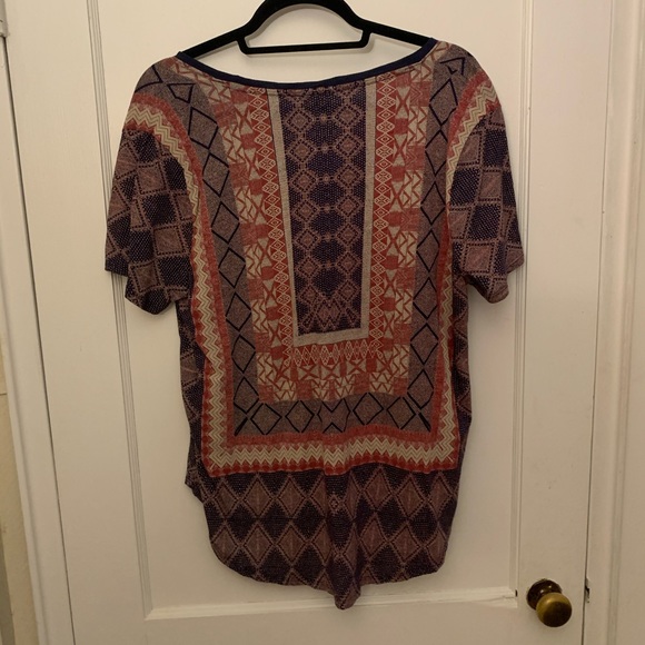 Lucky Brand Geometric Blue & Red Top - Picture 5 of 6